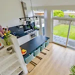 Family In With Garden, Near Beach&amsterdam Vakantiehuis Haarlem