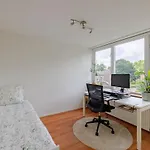 Vakantiehuis Family In With Garden, Near Beach&amsterdam Haarlem