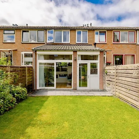 Family In With Garden, Near & Amsterdam *