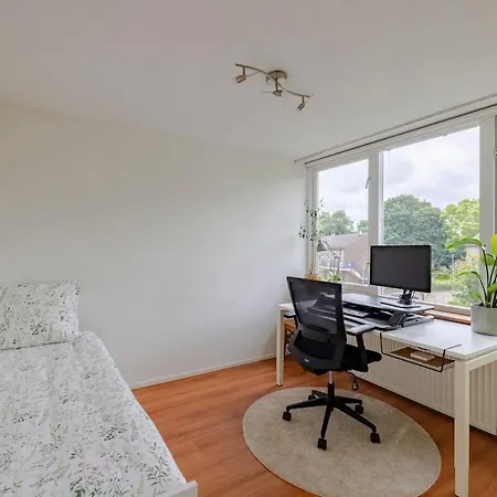 بيت للعطل Family In With Garden, Near & Amsterdam هارلم